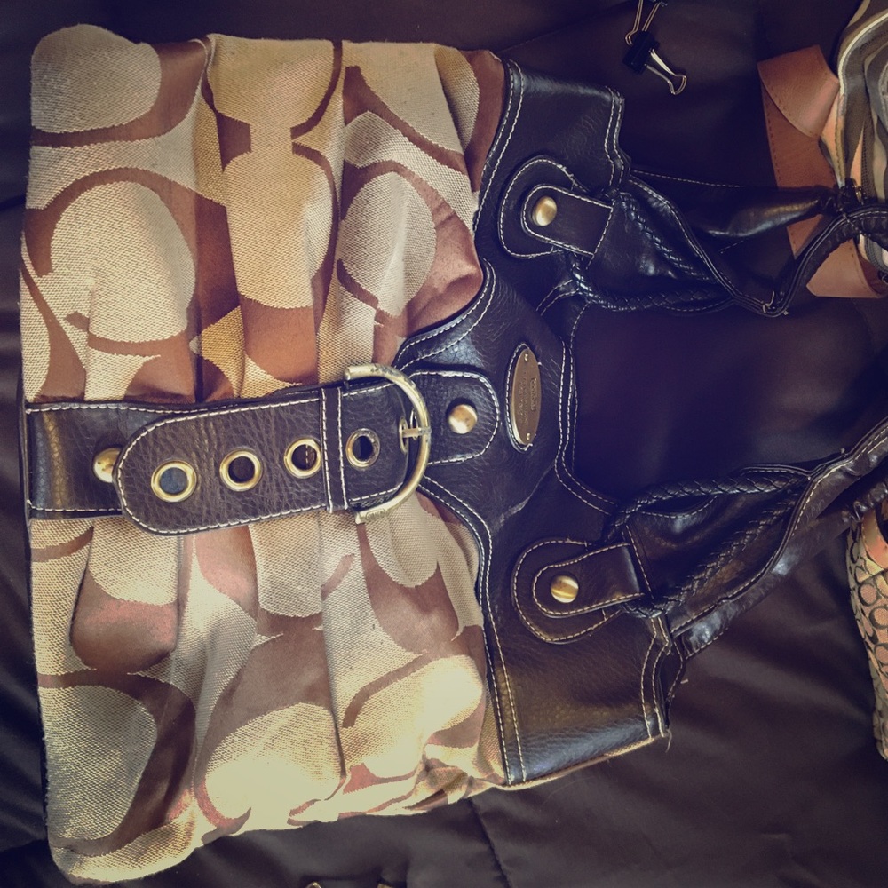 “Coach” purse
